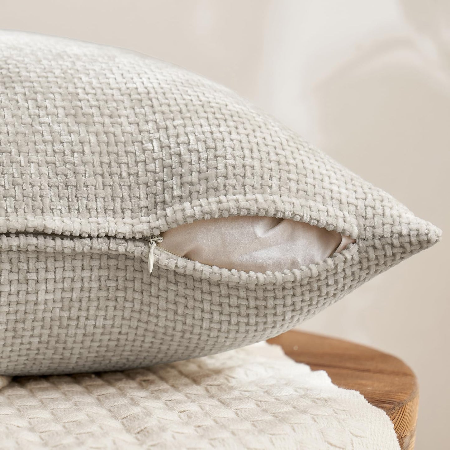 MIULEE Pack of 4 Couch Throw Pillow Covers 18x18 Inch Neutral Soft Decorative Chenille Pillow Covers Farmhouse Boho Cushion Covers for Mid Century Modern Home Decor Sofa Bedroom Living Room
